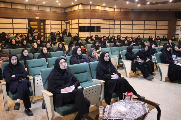 جلسه آموزشی استانداردها
