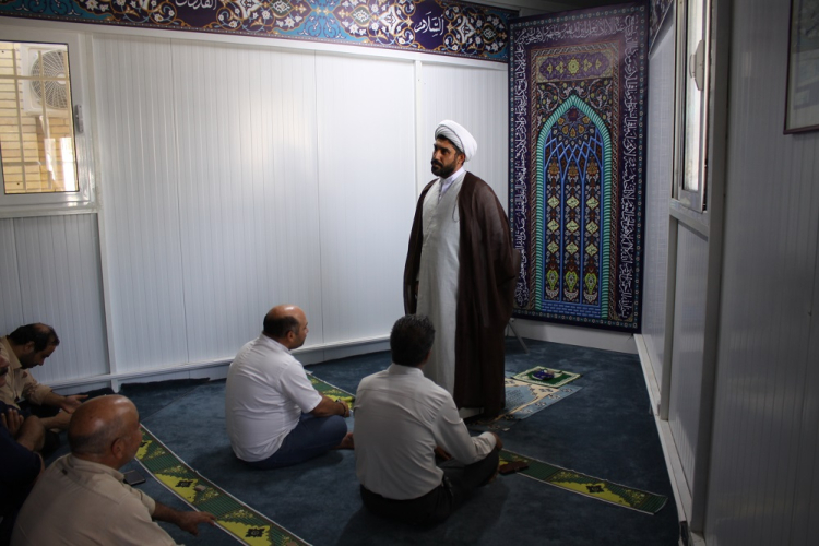 نماز جماعت ظهر